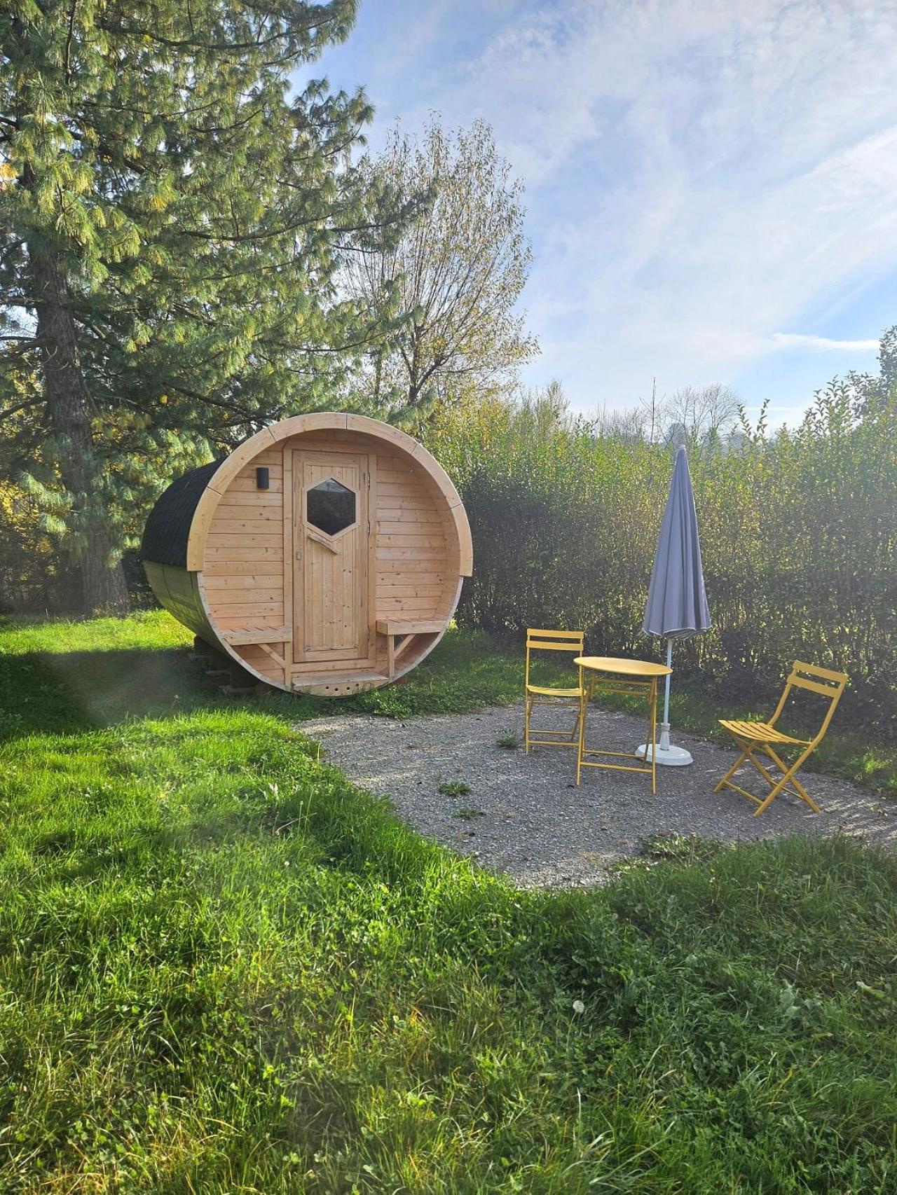 Camping De Charlieu - Mobile Home Buitenkant foto