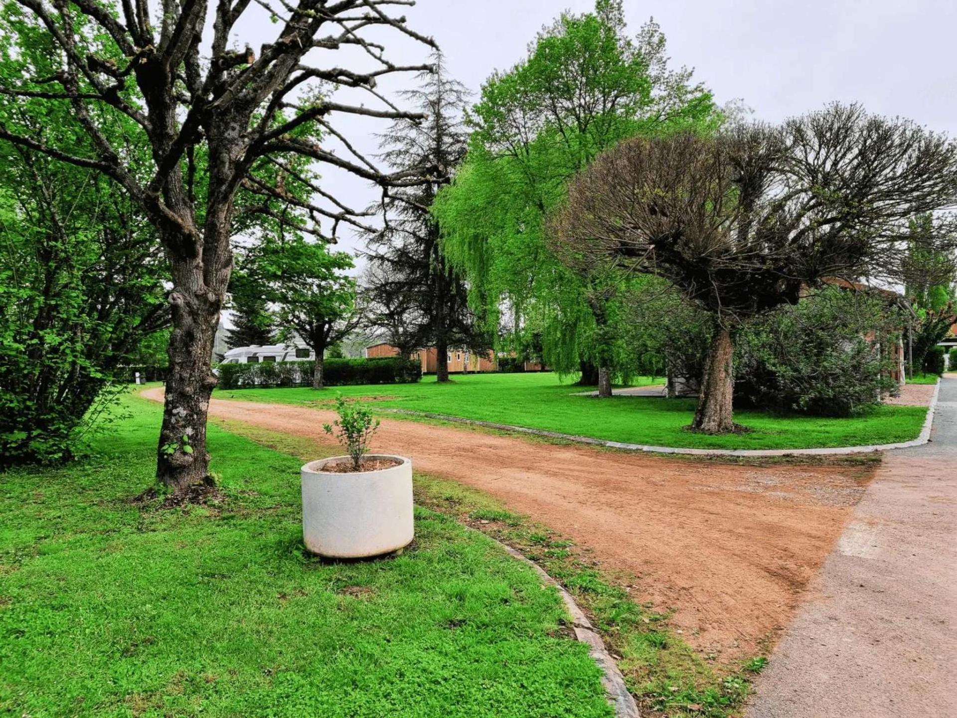 Camping De Charlieu - Mobile Home Buitenkant foto